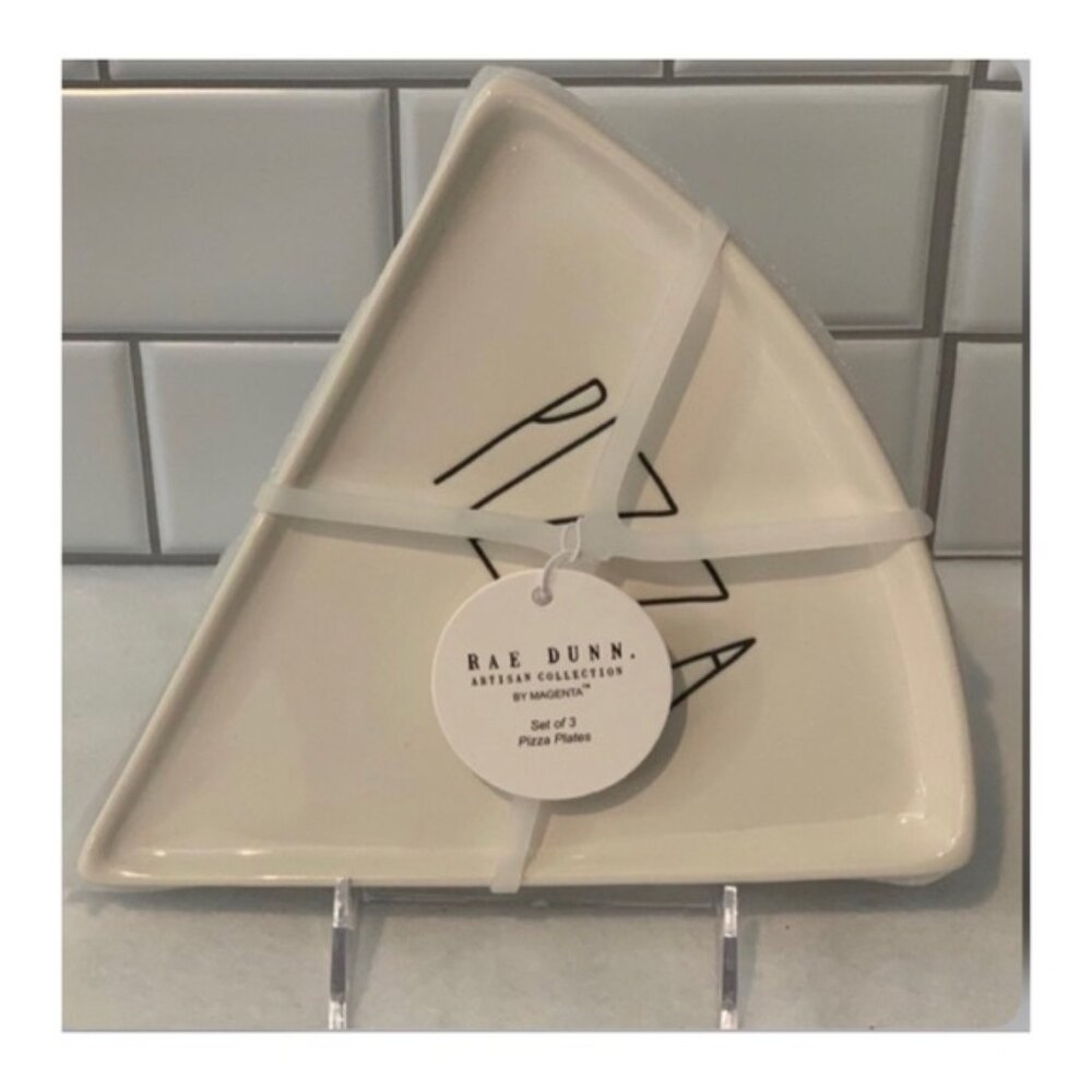 NEW Rae Dunn Pizza Plates - Picture 2 of 4